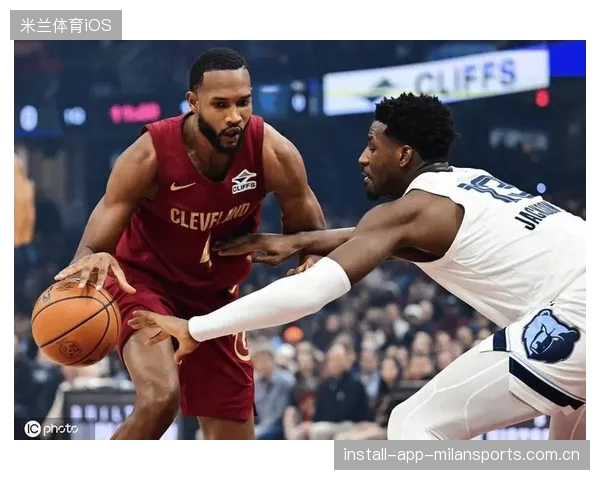 NBA季后赛风云：骑士的困境与明星球员的选择——为什么莫布利不争气，而冠军之路只剩下两条路？